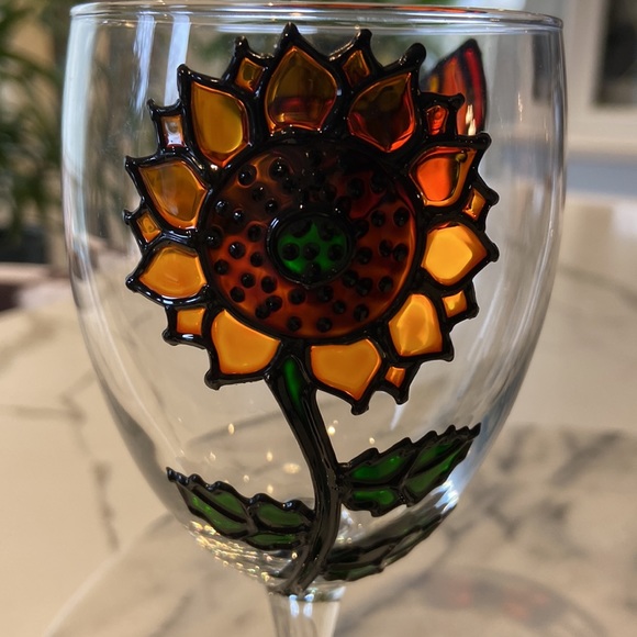 Vintage Hand Crafted Small Glass Carafe and 2 Glasses - Picture 5 of 9